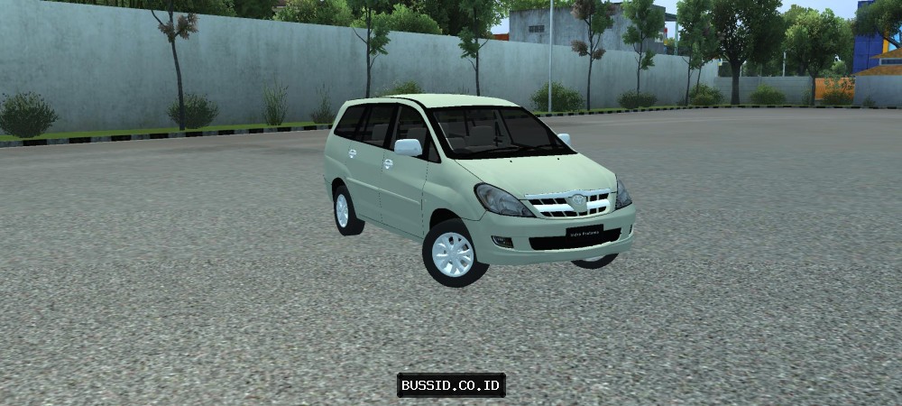 Toyota Innova 2004