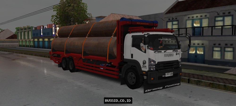 Isuzu Giga Muat Pipa Besi