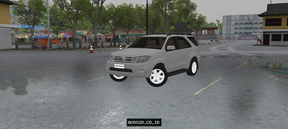 Toyota Fortuner 2010