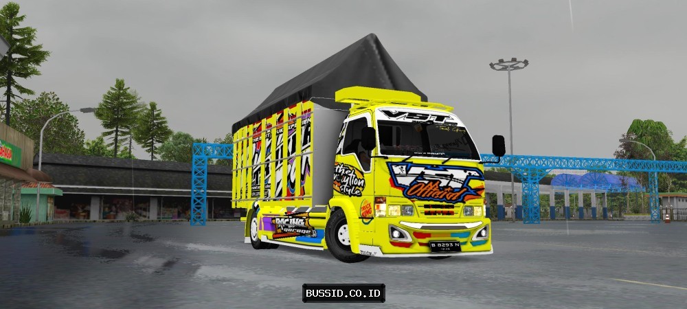 Isuzu NKR71 Custom V2