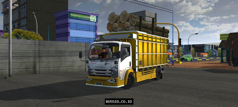 Isuzu NMR71 Muat Kayu