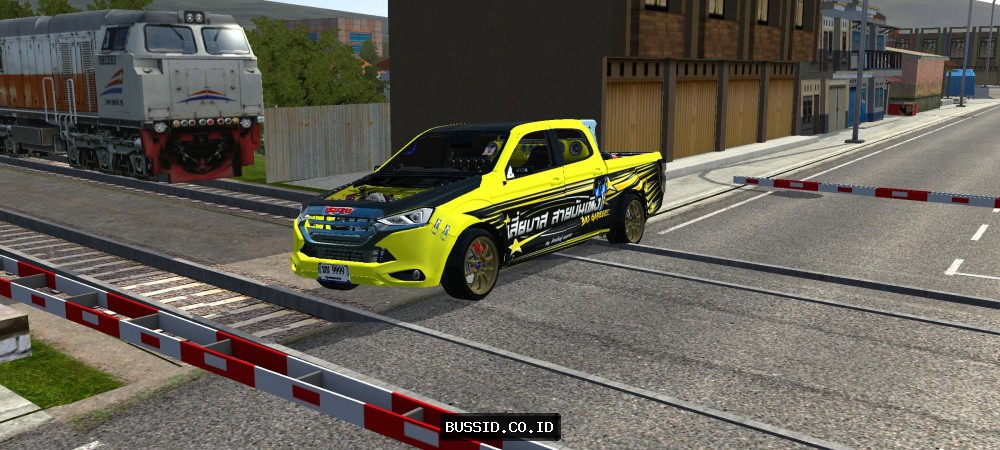 Isuzu MU-X Modif Thailand