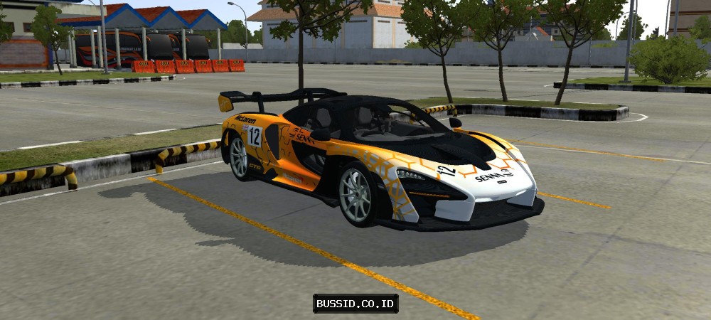McLaren Senna