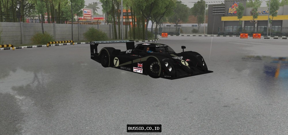 Bentley Speed 8 2003