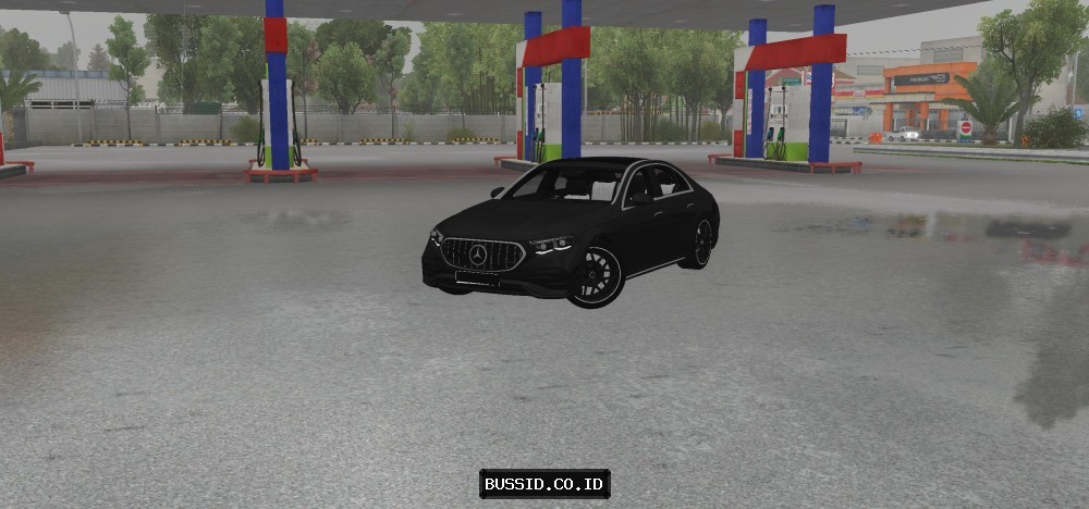 Mercedes Benz E53 2025